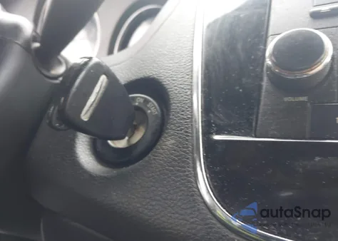 2013 Chrysler 200 Touring z USA, uszkodzony, nr VIN 1C3CCBBB0DN614798